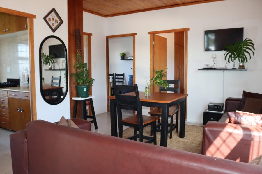 6 Bedroom Property for Sale in Kleinmond Western Cape